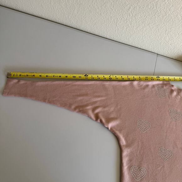 NWT Liv Milano Blush Shale Pink Rhinestone Heart Embellished Pullover Sweater M - Picture 8 of 9